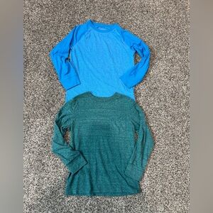 2 Cat & Jack boys Long-sleeve shirts size s (6/7)
